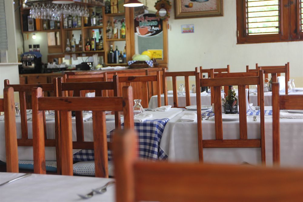 Hotel Restaurant Hamilton Boca Chica Exterior photo