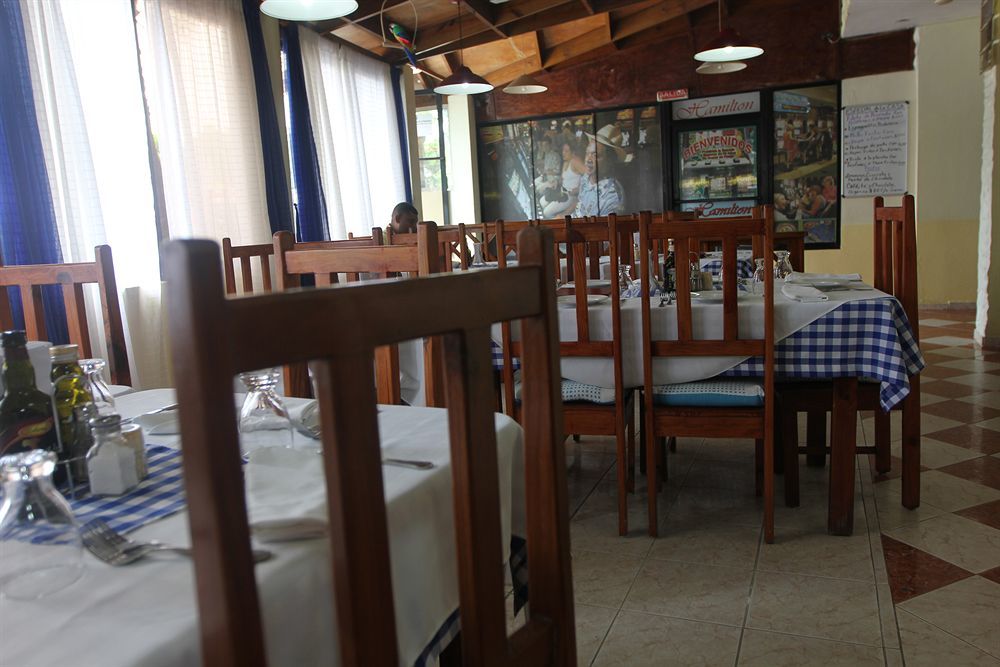 Hotel Restaurant Hamilton Boca Chica Exterior photo