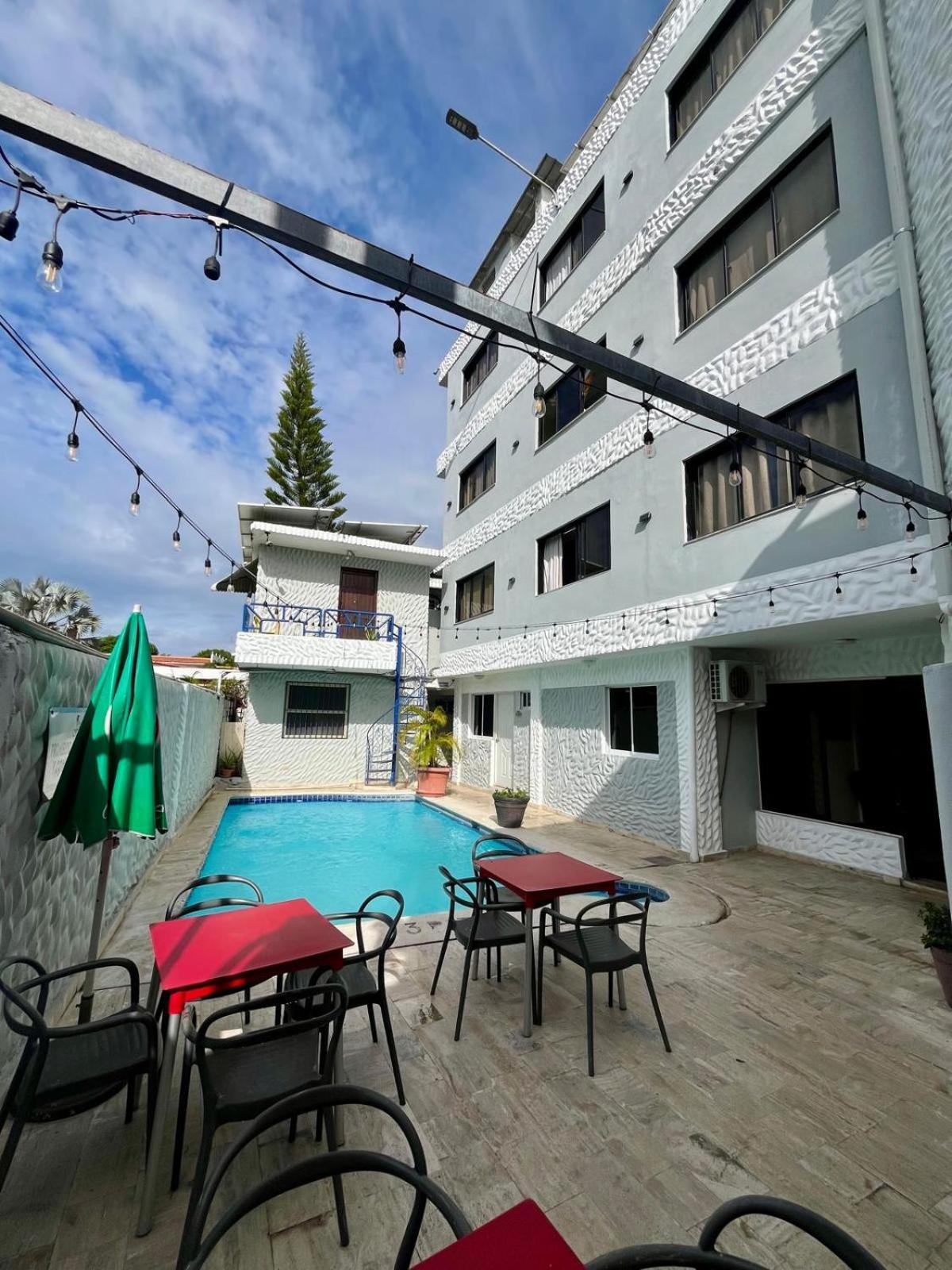 Hotel Restaurant Hamilton Boca Chica Exterior photo